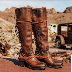 Steven Cognac Coal Distressed Boot 